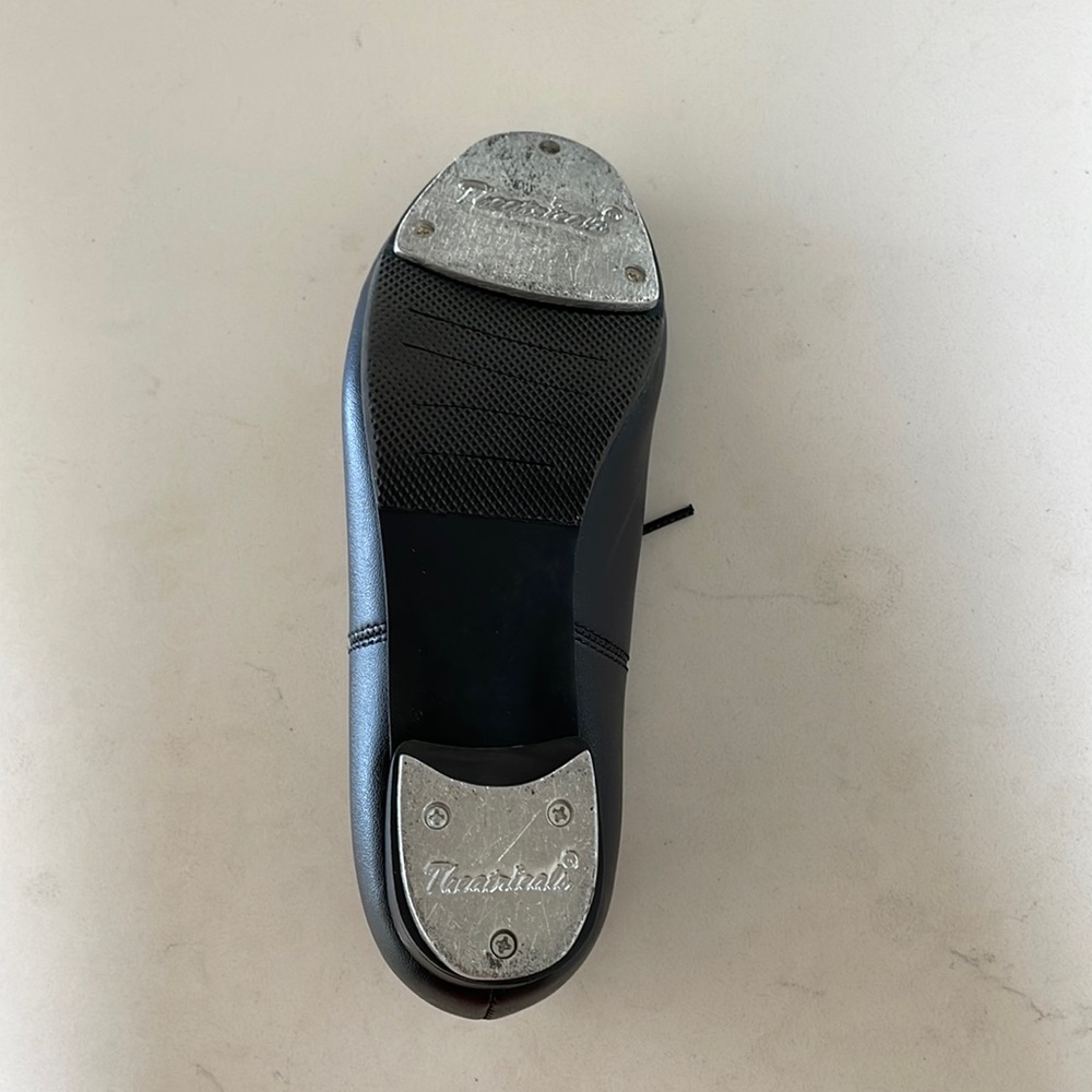 TAP SHOES - Picture 2 of 4